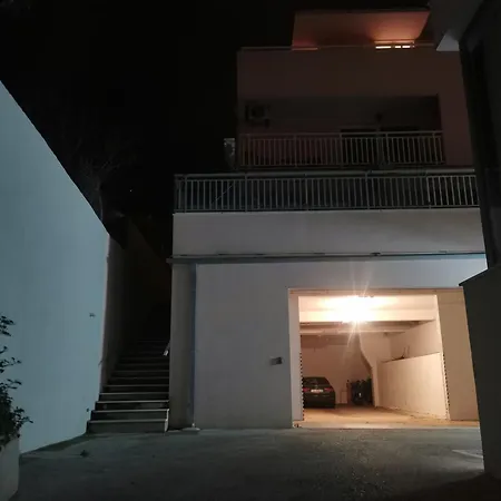 Marbella دوبروفينك